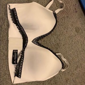 36D bra